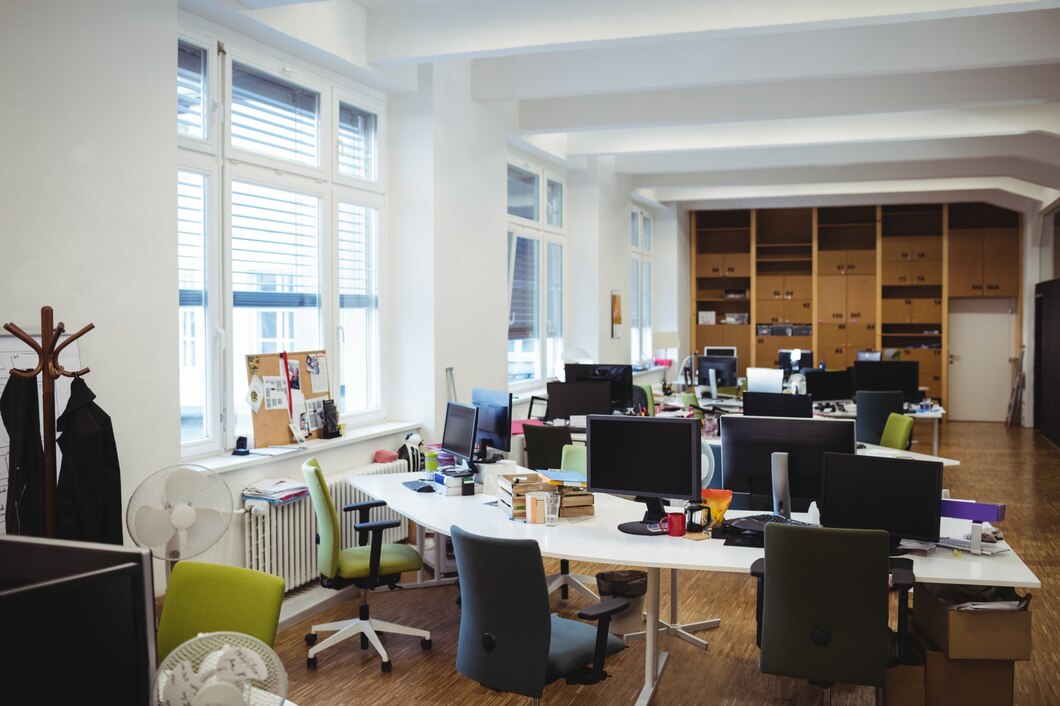 Jak wybór gotowych do użytku biur może zwiększyć efektywność Twojej firmy?